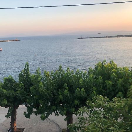 Jonny O, Apartment By The Sea Loutraki  Exteriör bild